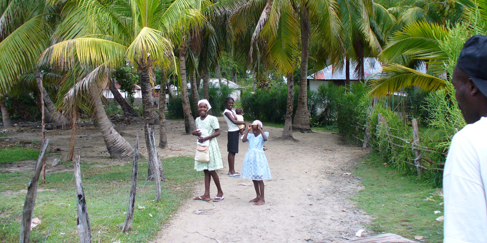 Famille_sur_ile-a-vache_2014